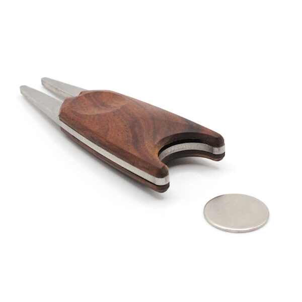 wood handle divot repair with ball marker removed